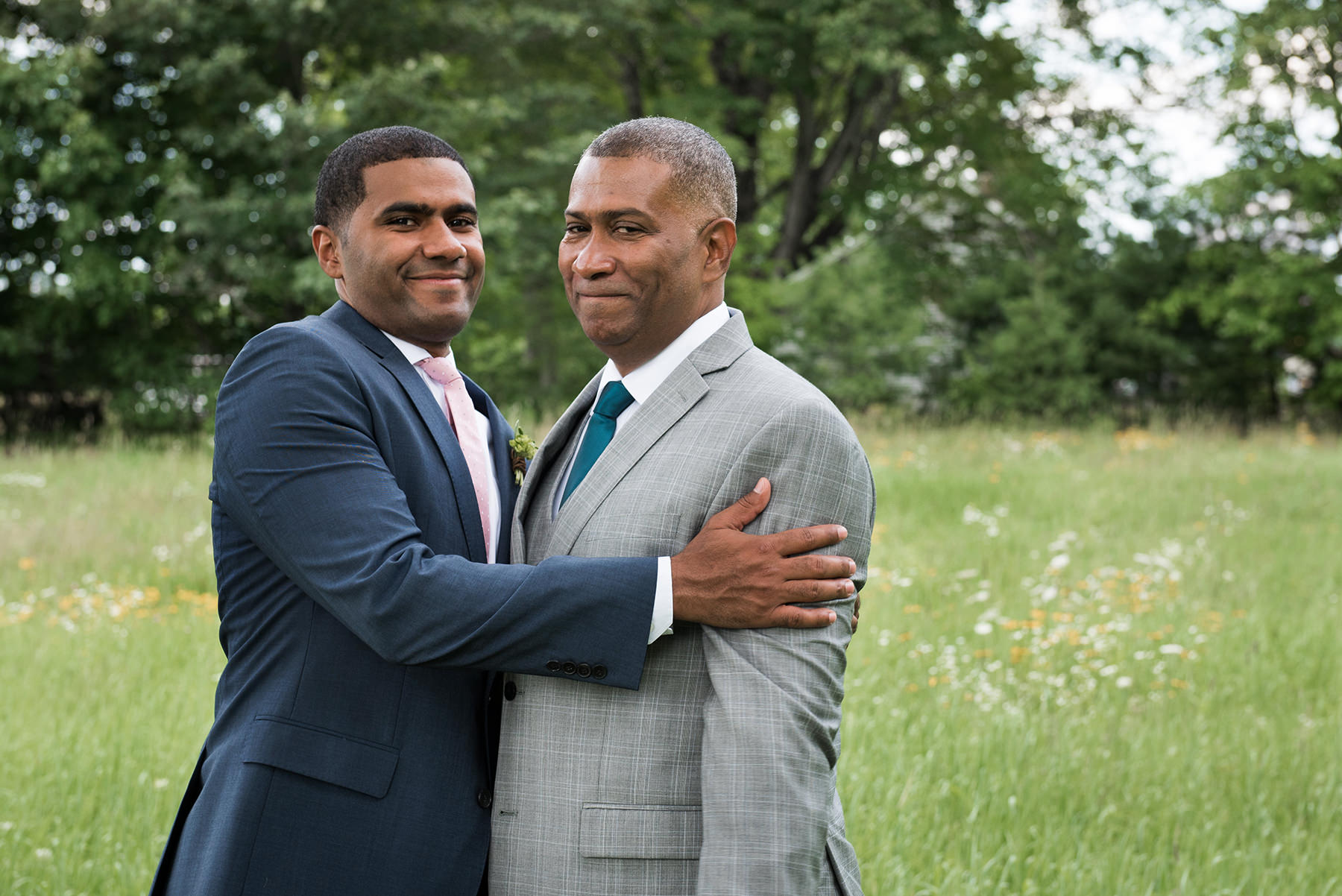 A Maine Barn Wedding at Flanagan Farm by Peter Greeno Photography