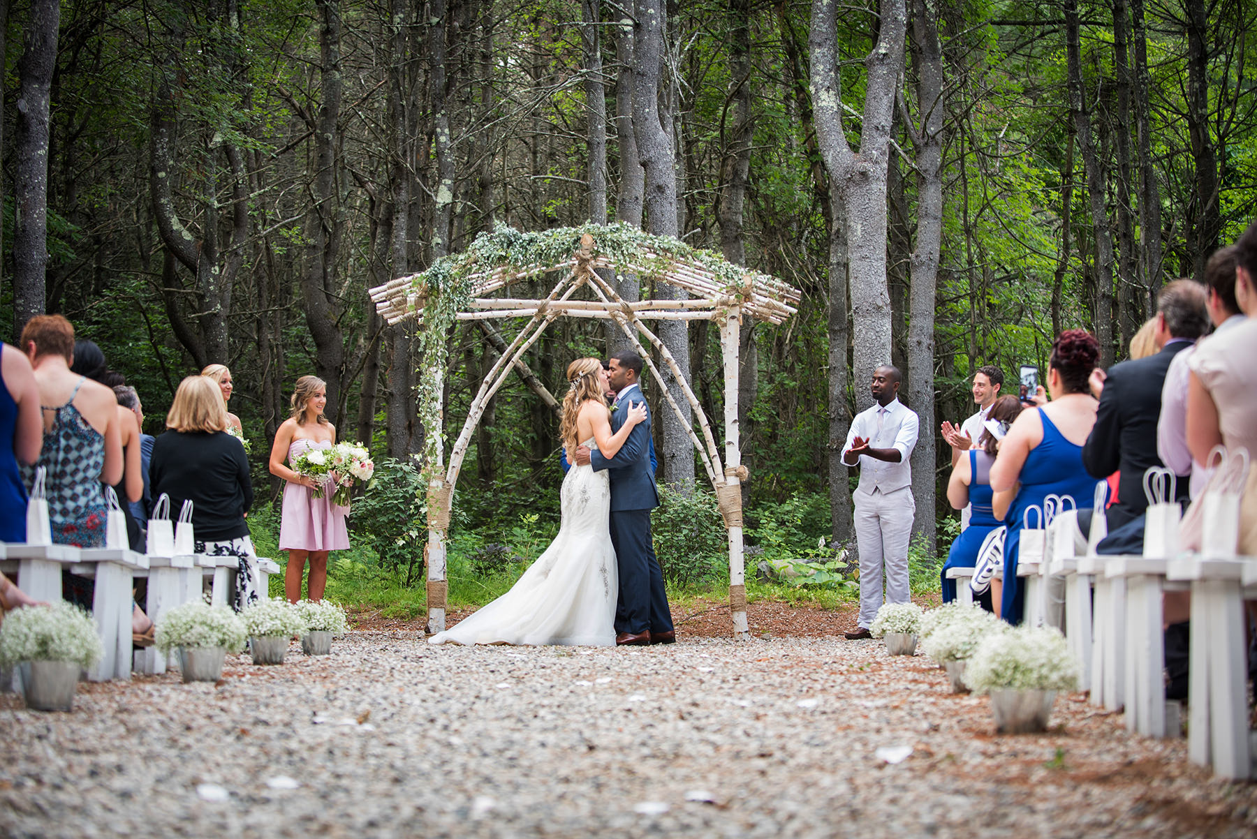 A Maine Barn Wedding at Flanagan Farm by Peter Greeno Photography