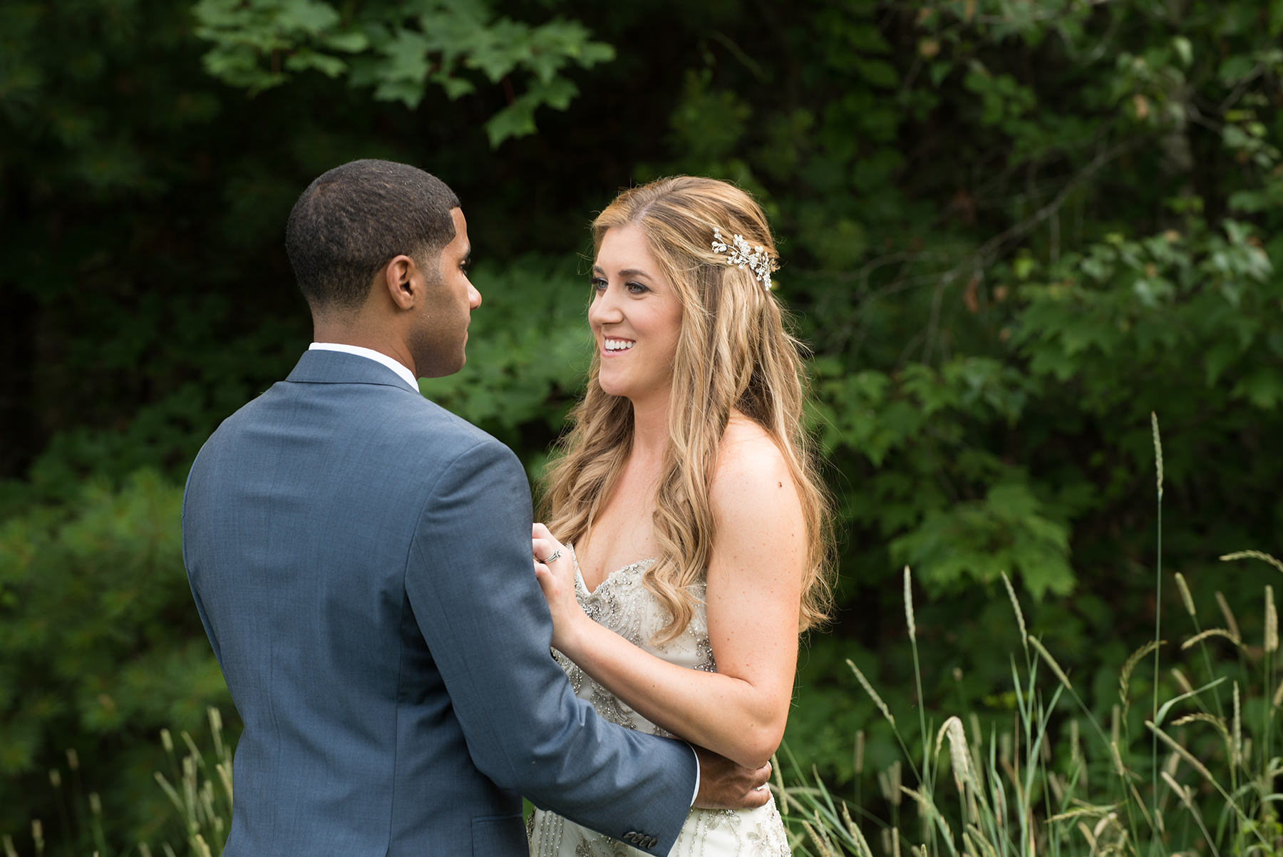 A Maine Barn Wedding at Flanagan Farm by Peter Greeno Photography