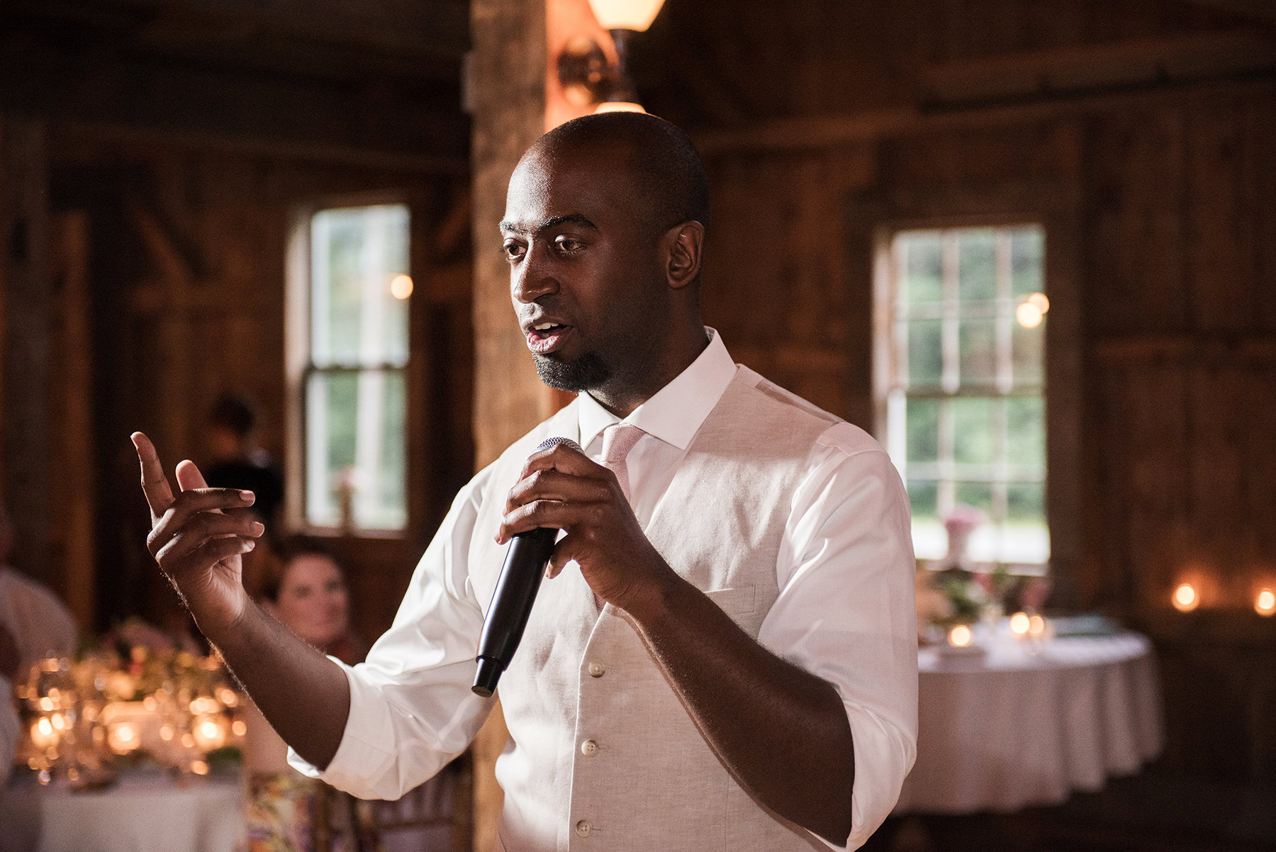 A Maine Barn Wedding at Flanagan Farm by Peter Greeno Photography