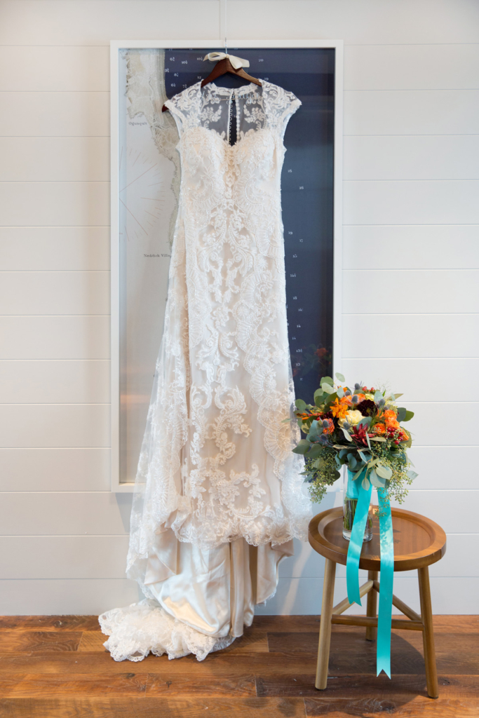 A Maine Wedding at the Cliff House in Cape Neddick, Maine