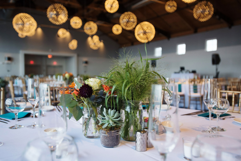 A Maine Wedding at the Cliff House in Cape Neddick, Maine