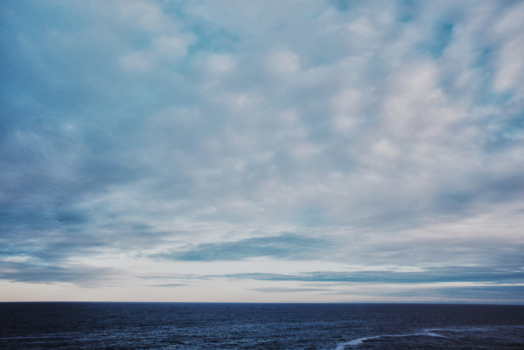 A Maine Wedding at the Cliff House in Cape Neddick, Maine