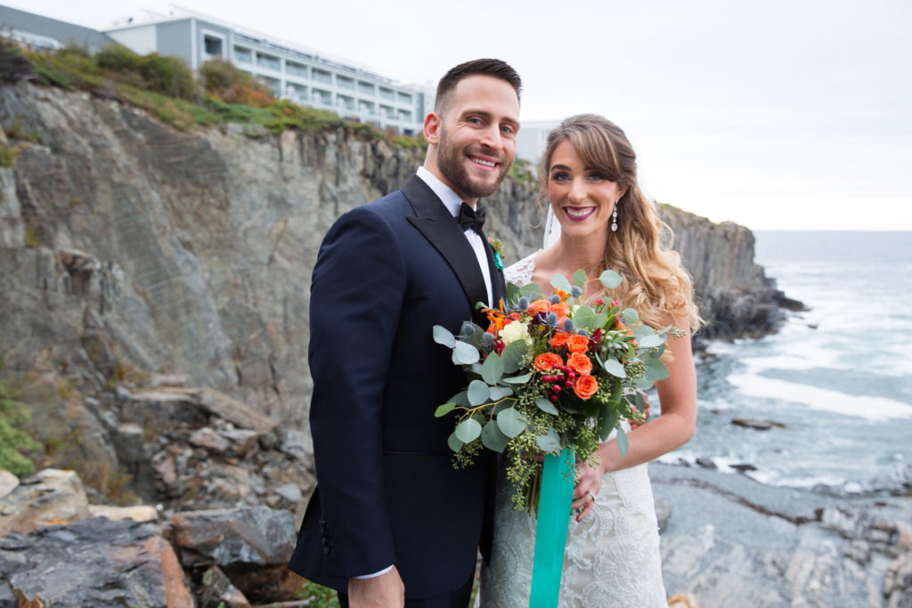 A Maine Wedding at the Cliff House in Cape Neddick, Maine