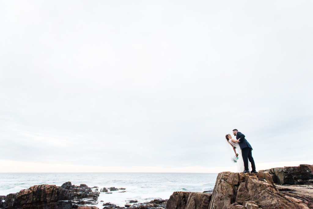 A Maine Wedding at the Cliff House in Cape Neddick, Maine